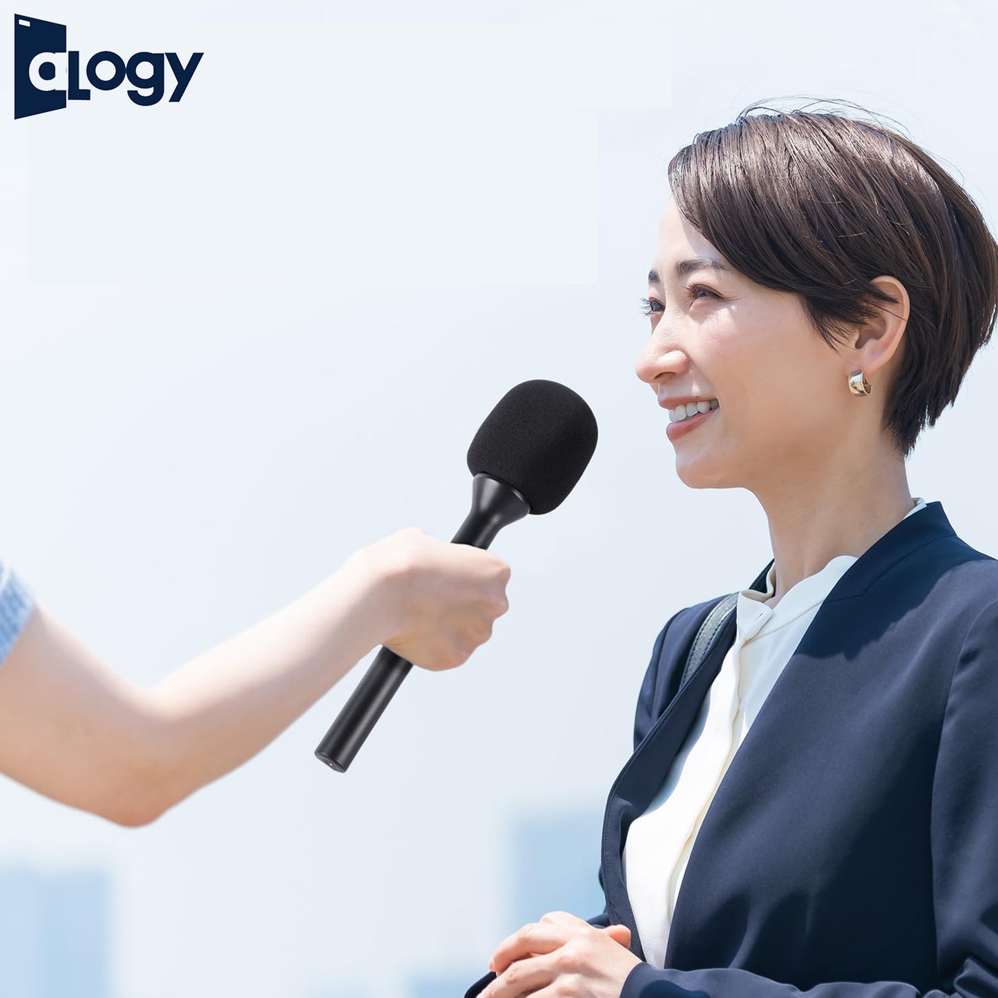 Wireless Microphone Interview Handle